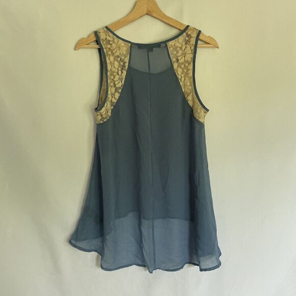Forever 21 blue and white sheer summer sleeveless top lace detail size small - Picture 6 of 6